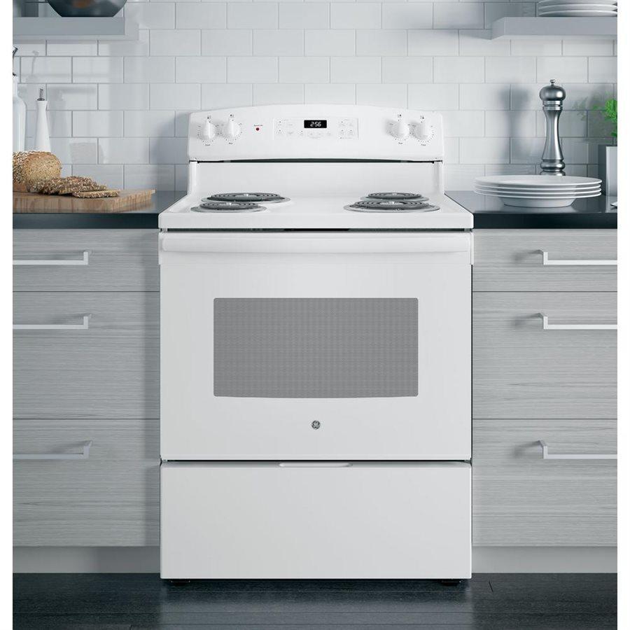 GE - 5 cu. ft  Electric Range in White - JCBP240DMWW